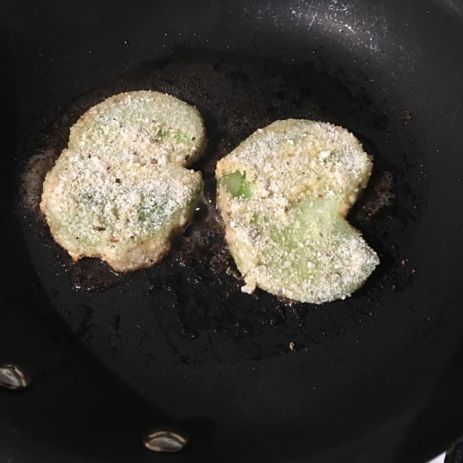 Frying Fried Green Tomatoes 